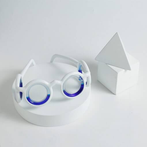 kính chống say xe lienty